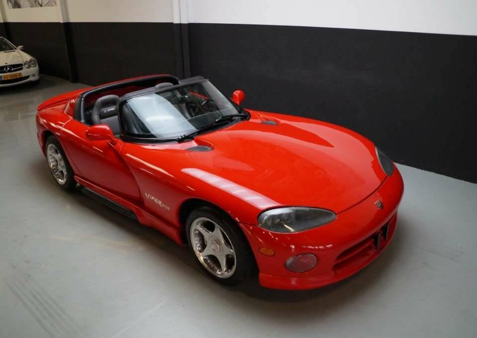 Immagine 28/50 di Dodge Viper RT&#x2F;10 (1994)