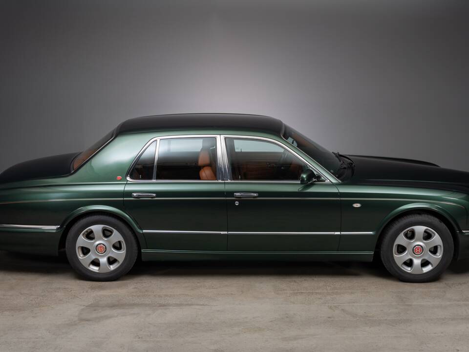 Image 5/36 of Bentley Arnage Red Label (2001)