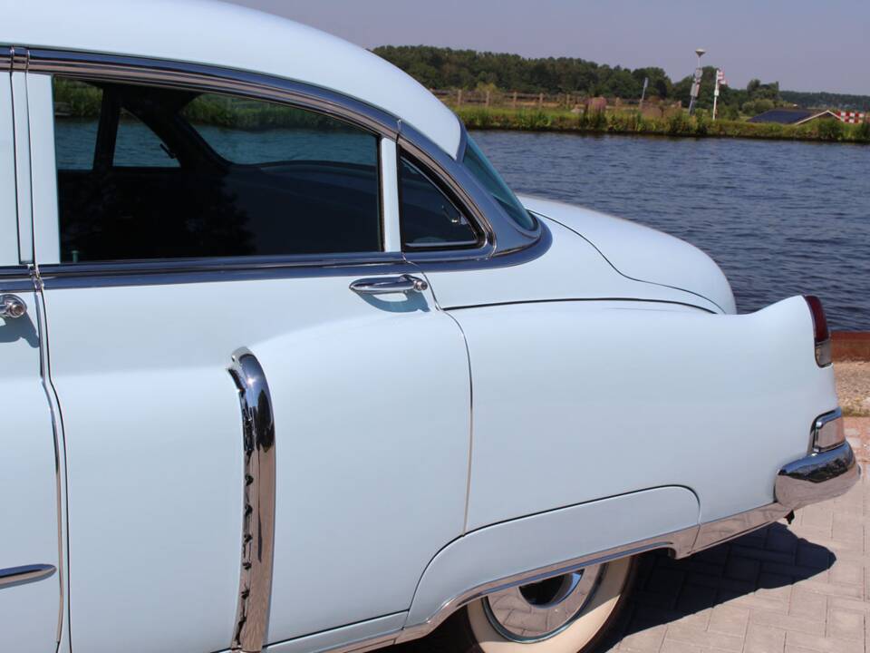 Image 12/43 of Cadillac 62 Sedan (1953)