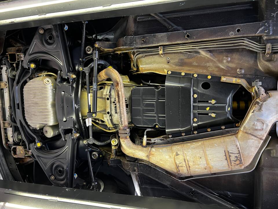 Image 59/79 de Mercedes-Benz 560 SL (1988)