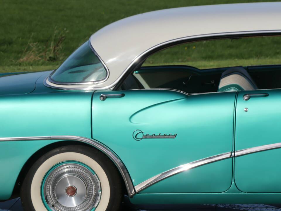 Image 21/50 of Buick 60 Century Riviera (1955)