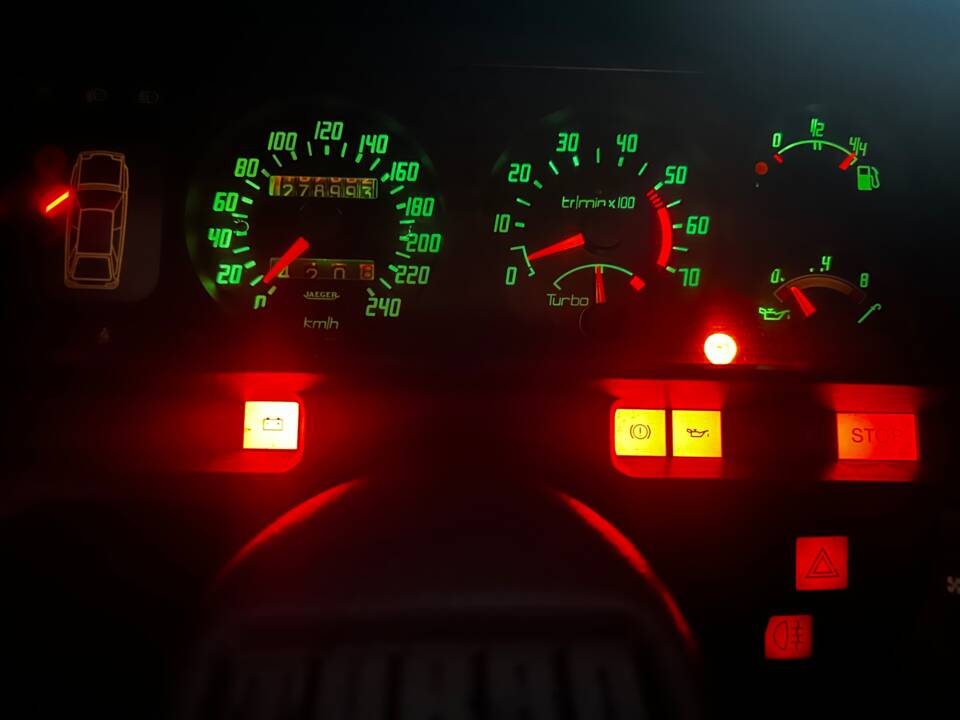 Imagen 51/54 de Citroën CX 25 GTi Turbo 2 (1989)