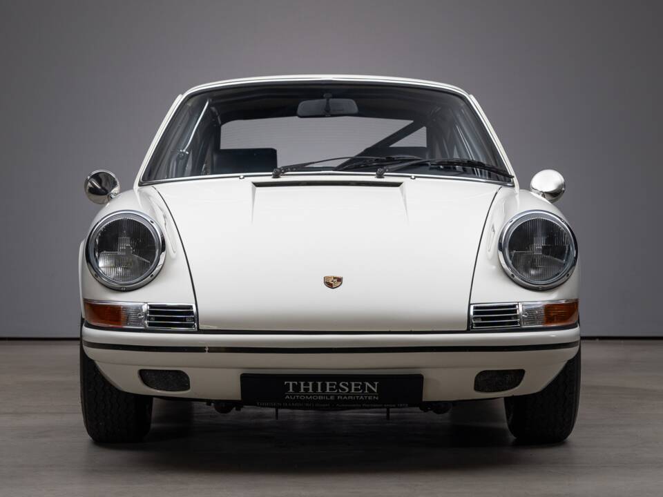 Image 2/26 of Porsche 911 2.2 S (1971)