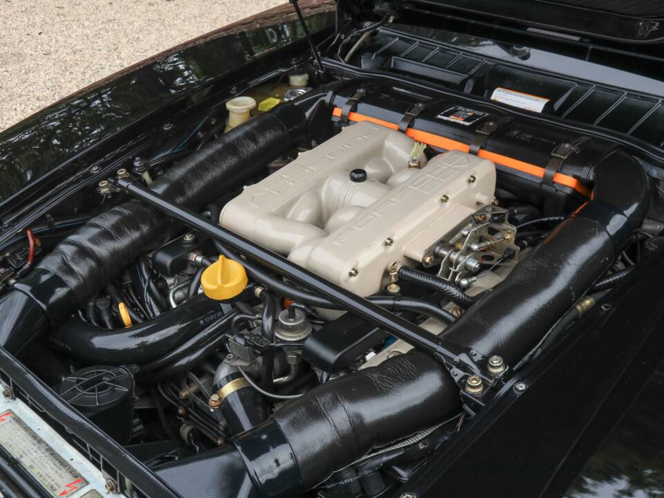 Afbeelding 24/50 van Porsche 928 GTS (1994)