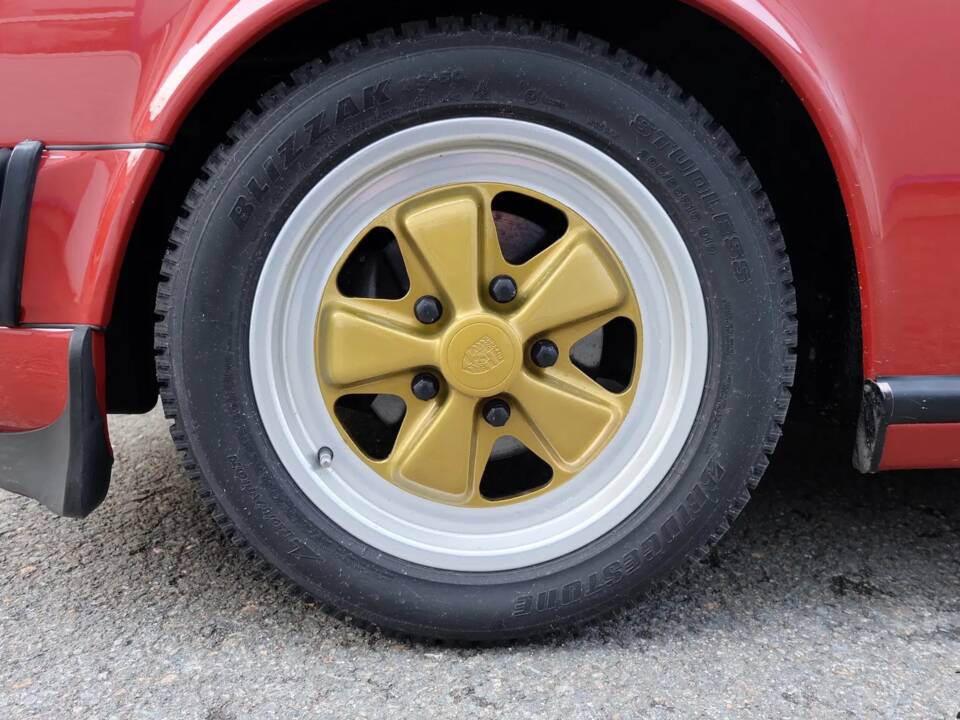 Bild 9/57 von Porsche 911 2.7 S (1975)