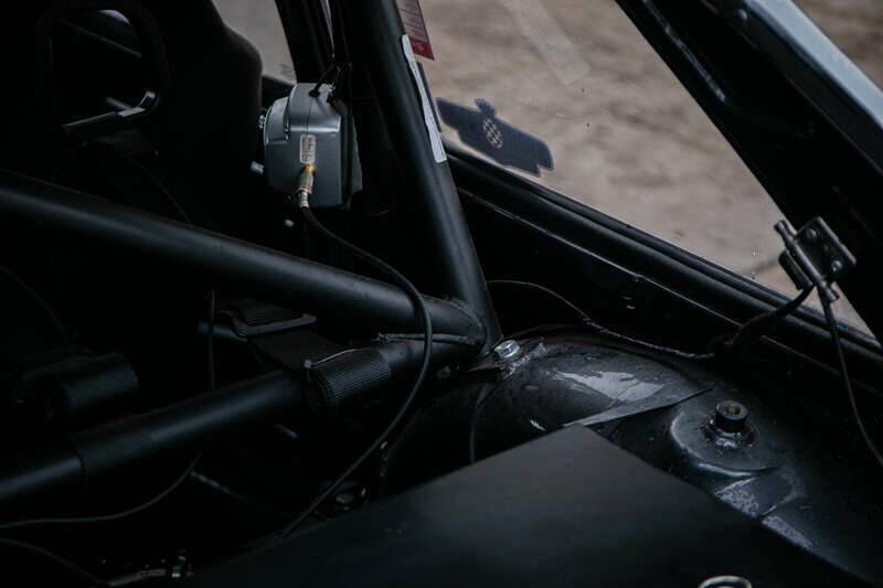 Image 29/42 of MG MGB GT (1972)