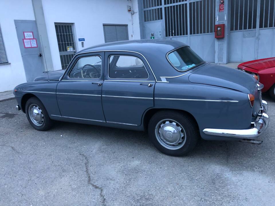 Image 4/6 de Alfa Romeo 1900 Super Berlina (1956)