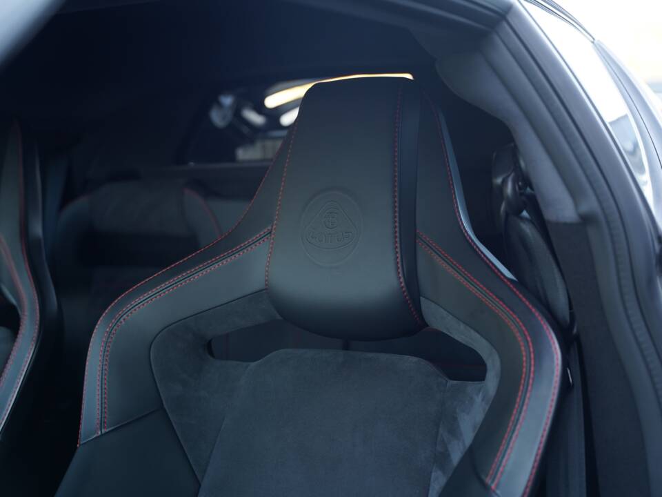 Bild 18/50 von Lotus Evora GT410 Sport (2018)