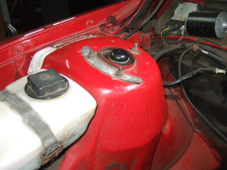 Image 29/30 of Volvo 240 Kombi (1988)