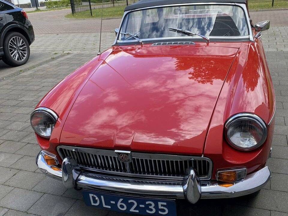 Bild 3/8 von MG MGB (1966)