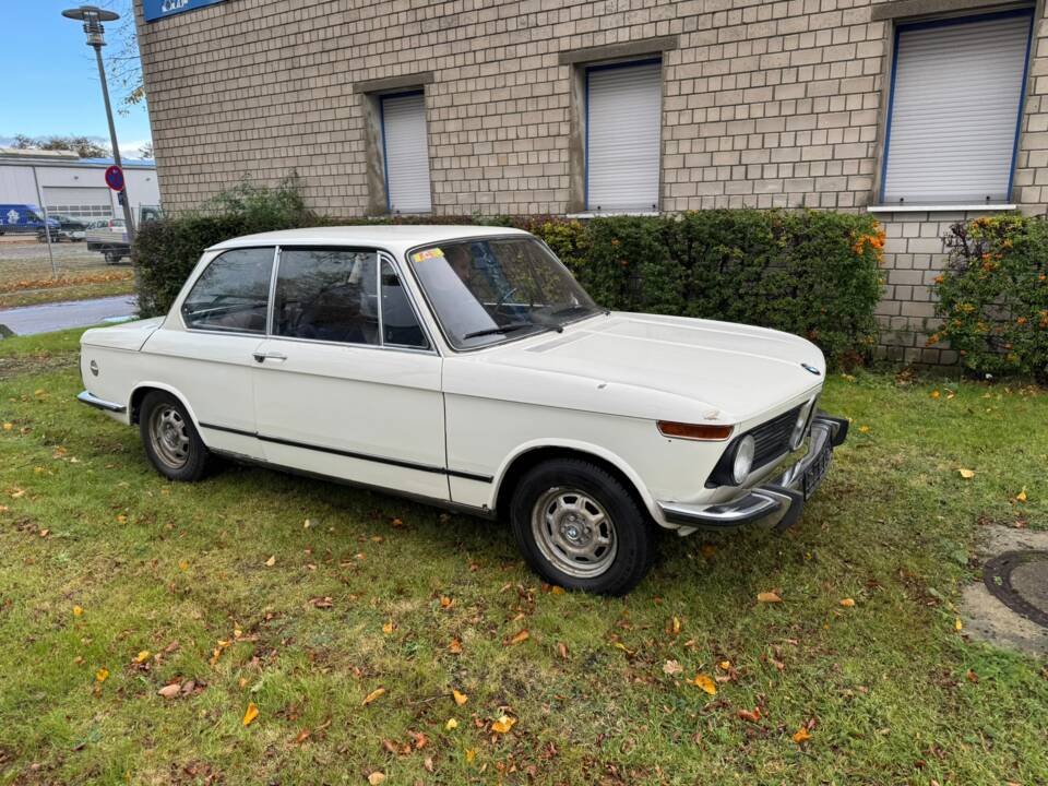 Bild 2/17 von BMW 1502 (1976)