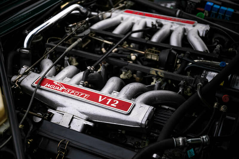 Image 13/45 de Jaguar XJRS 6.0 (1993)