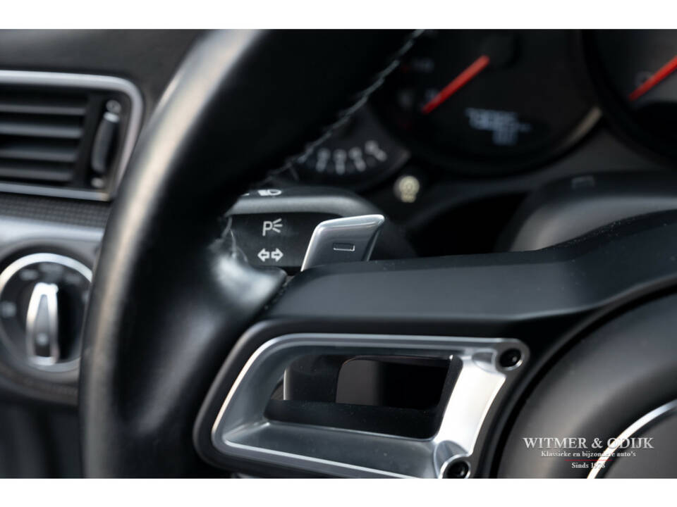 Image 25/38 of Porsche 911 Carrera 4S (2017)