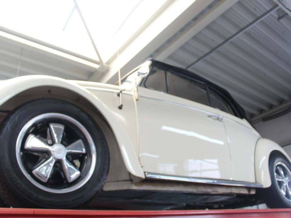 Image 7/47 of Volkswagen Maggiolino 1500 (1967)