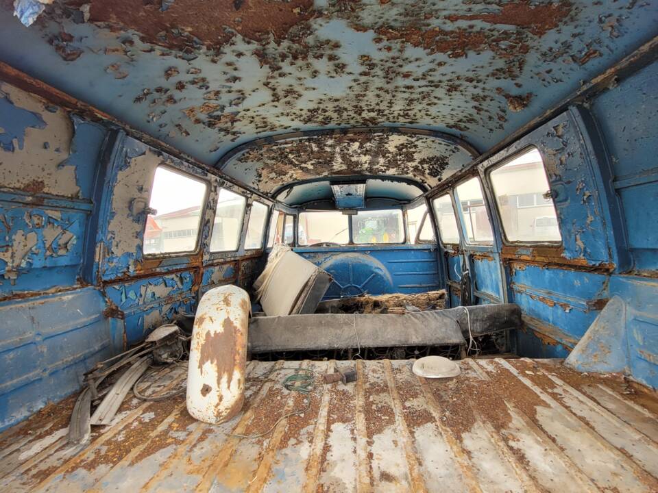 Bild 27/50 von Volkswagen T1 Kombi (1957)