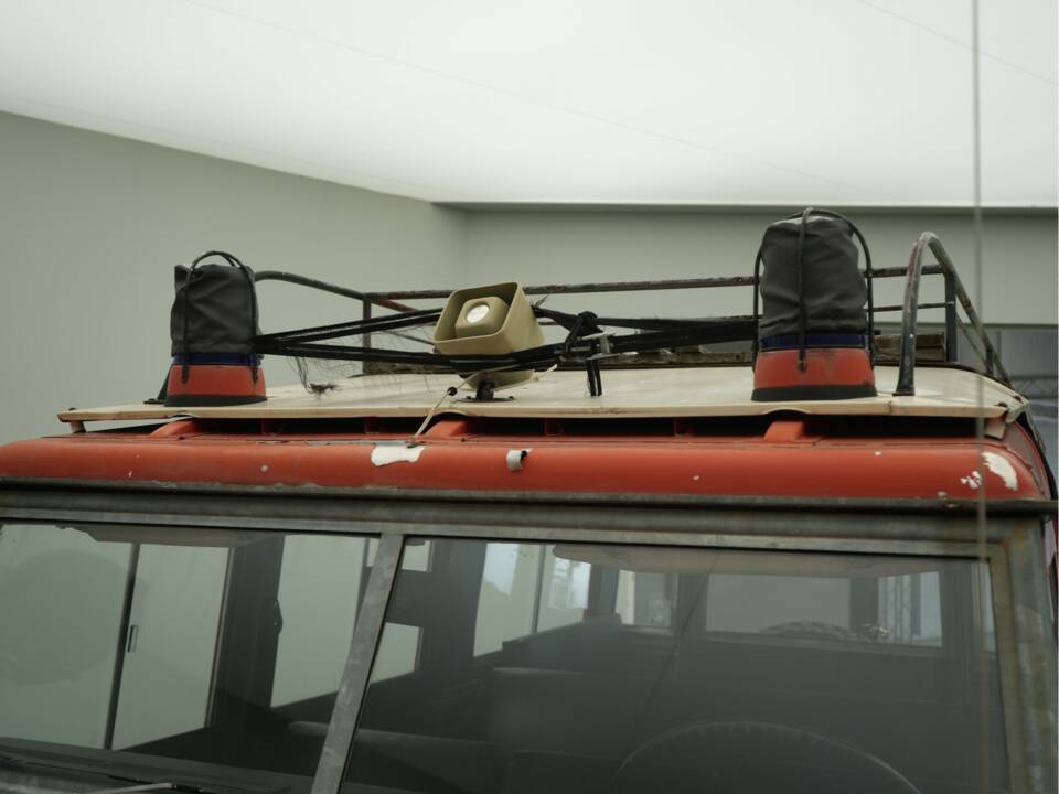 Bild 27/46 von Land Rover 109 (1973)