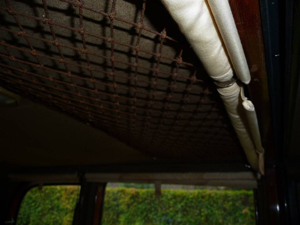 Image 41/44 of Rolls-Royce 20/25 HP (1933)