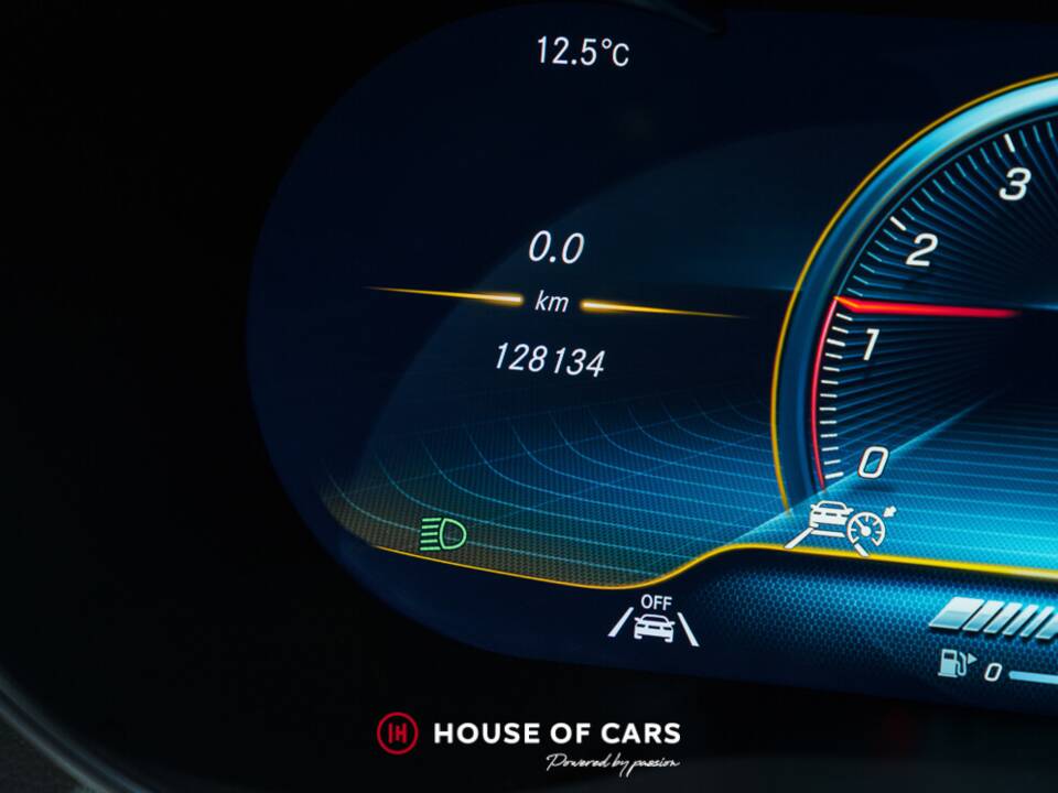 Image 22/23 of Mercedes-Benz GLC 63 S AMG 4MATIC+ (2020)
