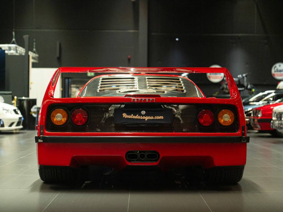 Image 9/50 de Ferrari F40 (1991)