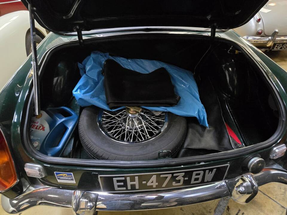Imagen 12/49 de MG MGB (1979)