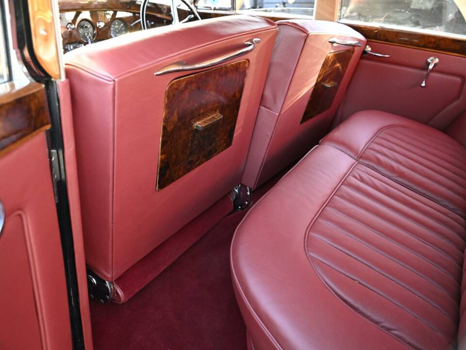 Imagen 34/50 de Rolls-Royce Silver Cloud I (1956)