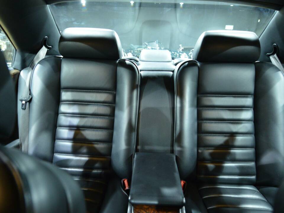 Image 33/50 of Bentley Continental R (1992)
