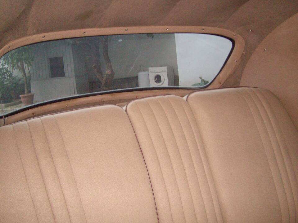 Image 9/9 of Lancia Aurelia B21 (1953)