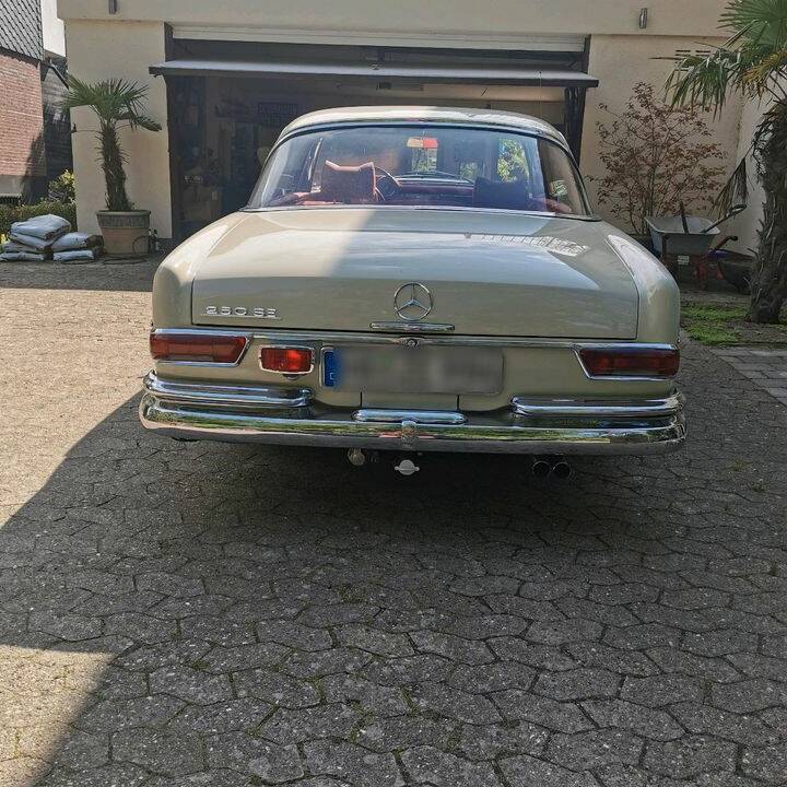 Bild 2/12 von Mercedes-Benz 250 SE (1967)