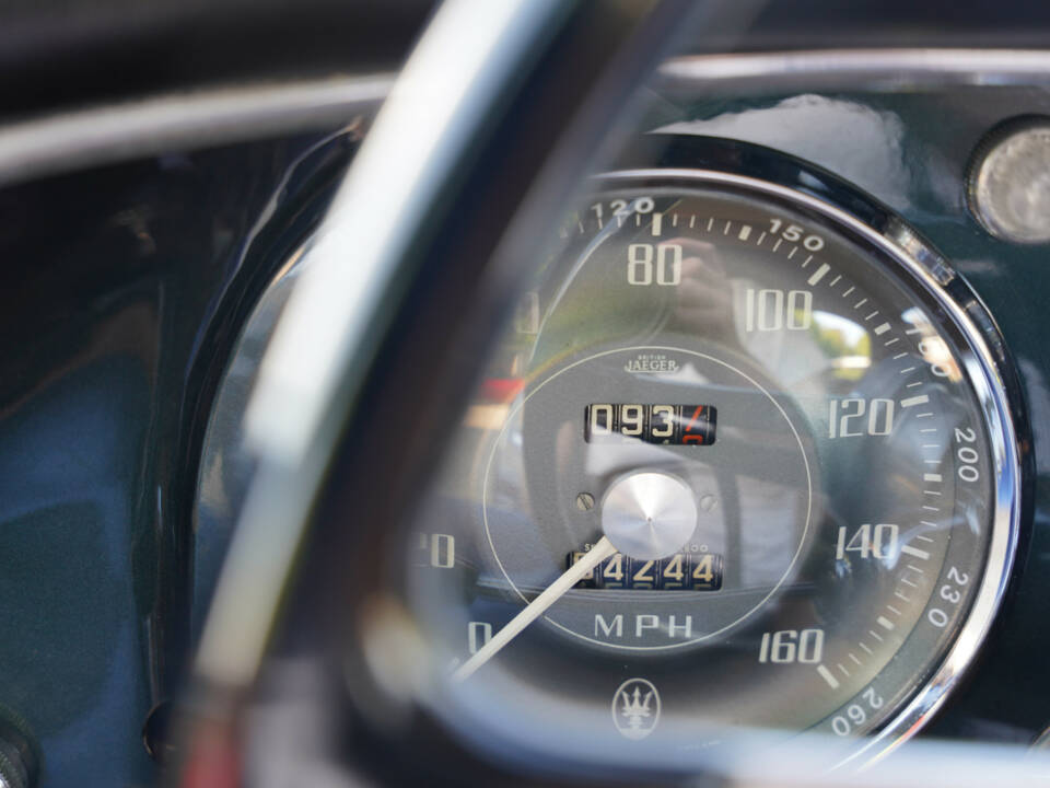 Afbeelding 34/50 van Maserati 3500 GT Touring (1960)