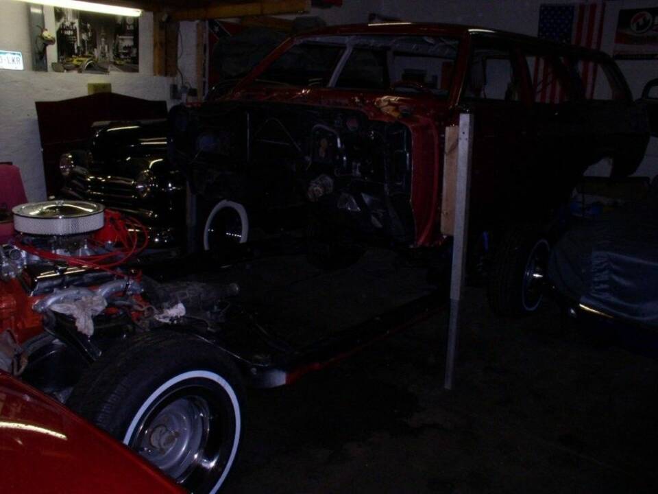 Image 20/20 of Chevrolet Impala Station Wagon (1965)