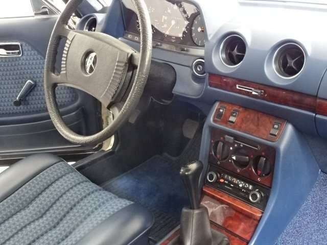 Afbeelding 24/26 van Mercedes-Benz 230 C (1978)