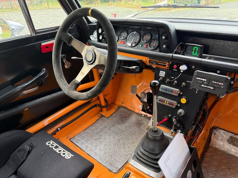 Image 15/36 of BMW 2002 turbo (1970)