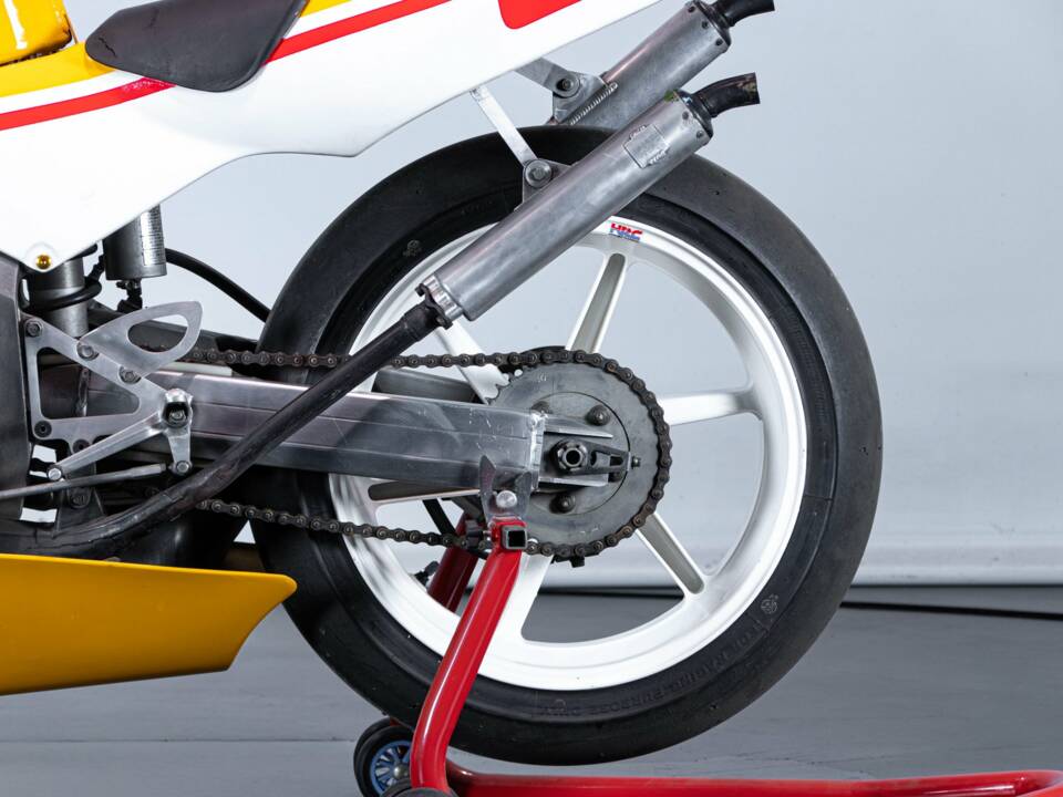 Bild 24/50 von Honda DUMMY (1992)