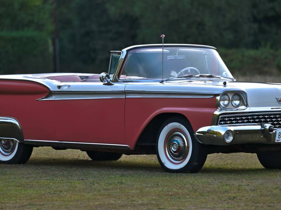 Bild 9/50 von Ford Fairlane 500 Skyliner (1959)