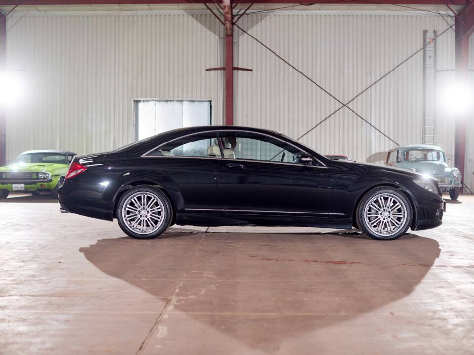 Bild 6/34 von Mercedes-Benz CL 500 4MATIC (2008)