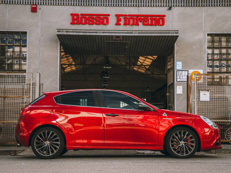 Afbeelding 2/26 van Alfa Romeo Giulietta 1.8 TBi 16V QV (2015)