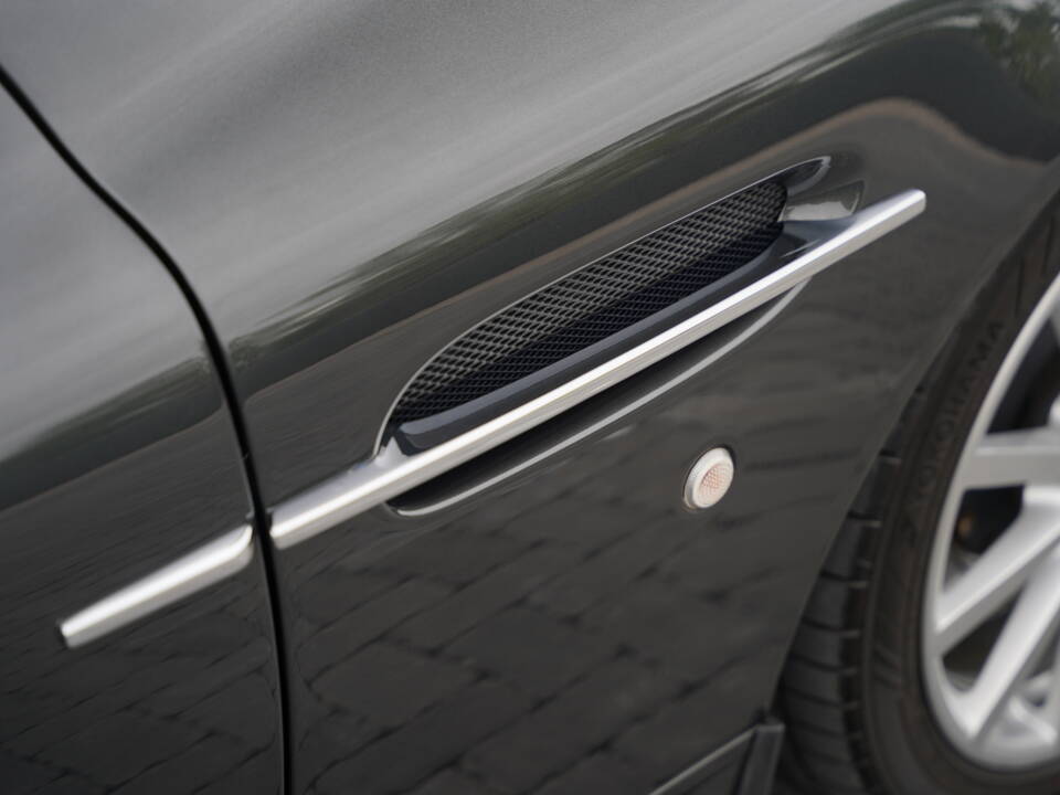 Image 49/50 of Aston Martin V12 Vanquish S (2007)