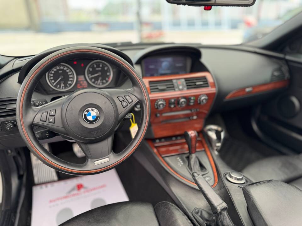 Imagen 8/26 de BMW 650i (2006)