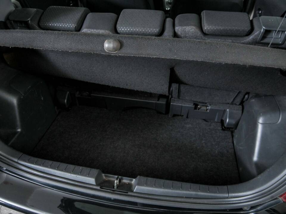 Bild 41/50 von Toyota Yaris 1.33 VVT-i (2011)