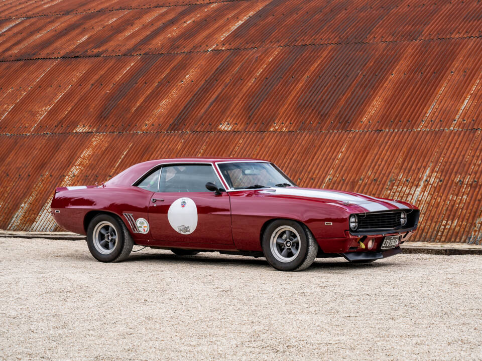Immagine 4/37 di Chevrolet Camaro (1969)