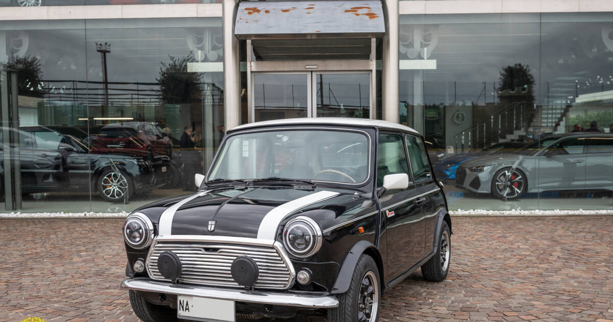 For Sale: Mini 1000 (1986) offered for £9,934