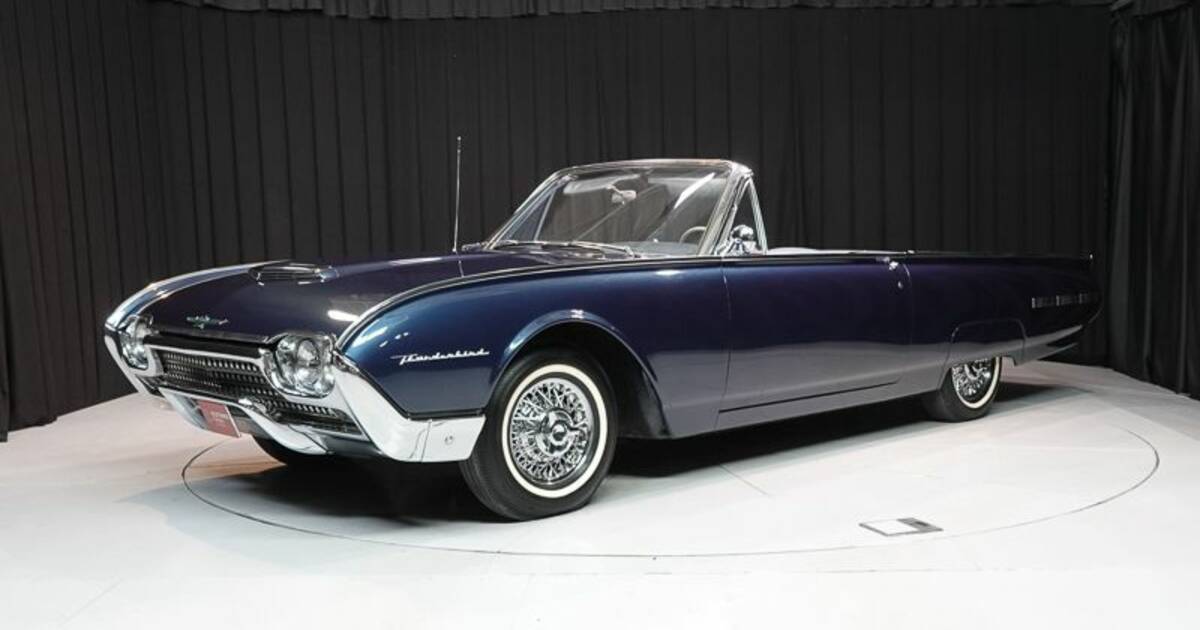 Anson Classic 1/18 Ford Thunderbird 1963 Argenté Réf 30334