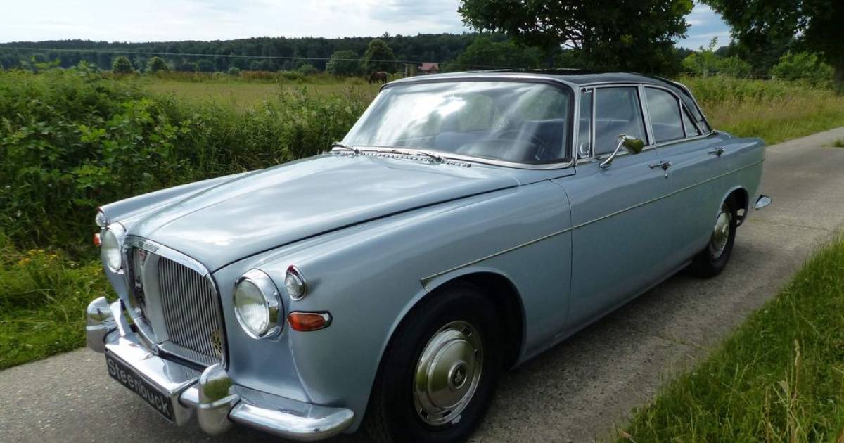 For Sale: Rover 3 Litre Mk II (1964) offered for £20,556
