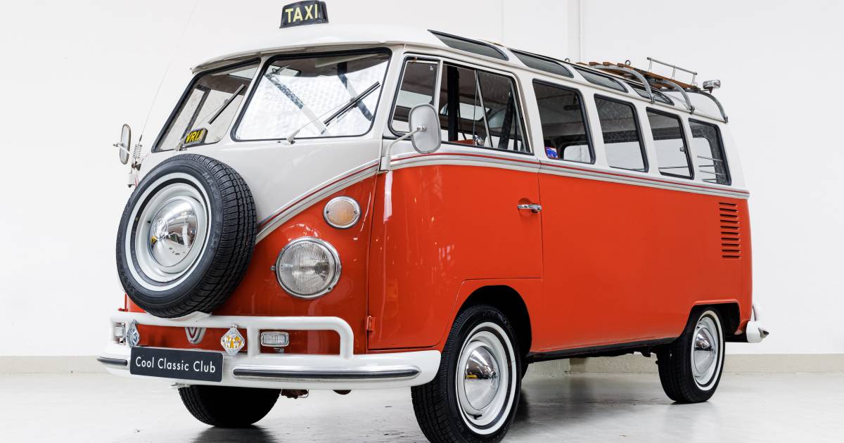 For Sale: Volkswagen T1 Samba (1965) offered for £74,809