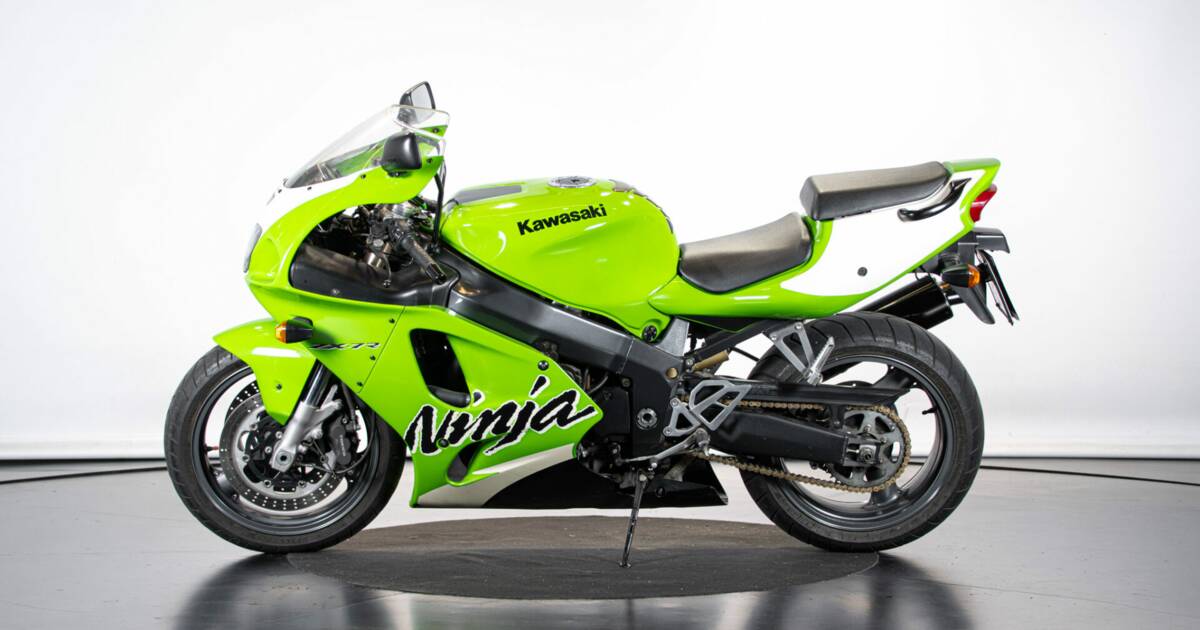 なーな0129 Kawasaki Ninja 750 ZX-7R Classic Motorcycles for Sale