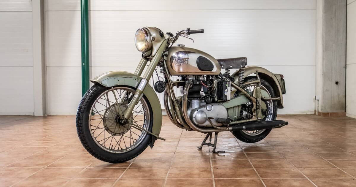 Bsa Vehicles 1953 | BSA A 10 Golden Flash Auction Result | Classic Trader