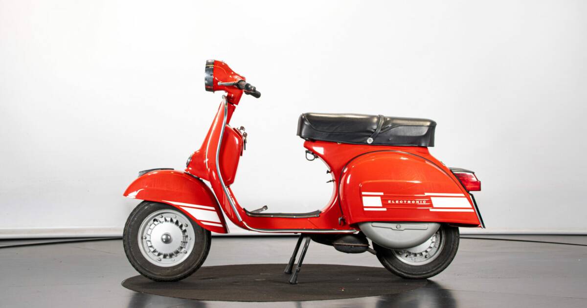 パーツカタログ VESPA sprint GL150ラリー200 PIAGGIO Piaggio Vespa 200 Rally Classic Motorbikes for Sale | Classic Trader
