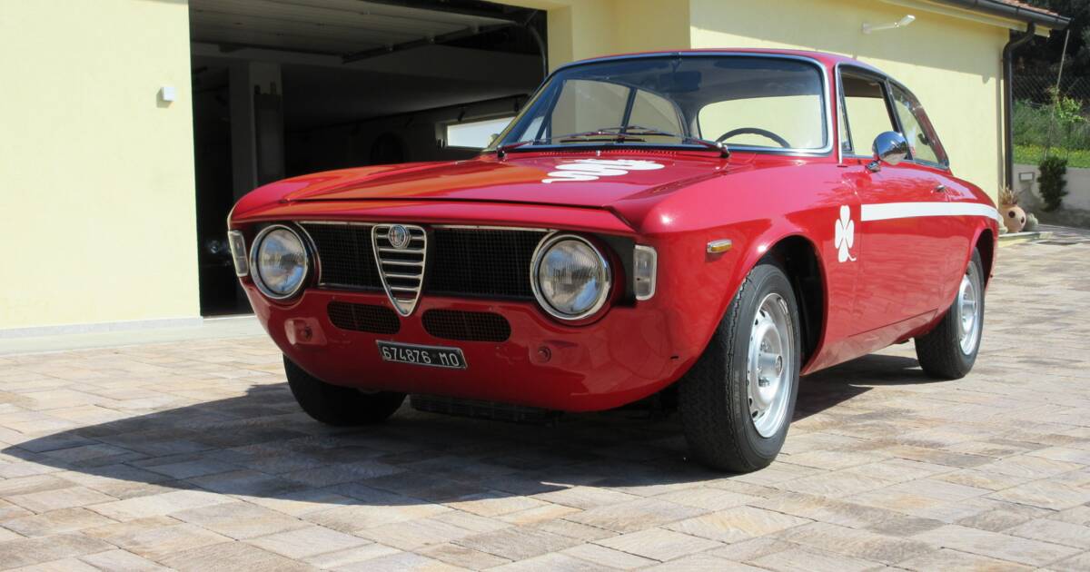 For Sale: Alfa Romeo Giulia GTA 1300 Junior (1968) offered for