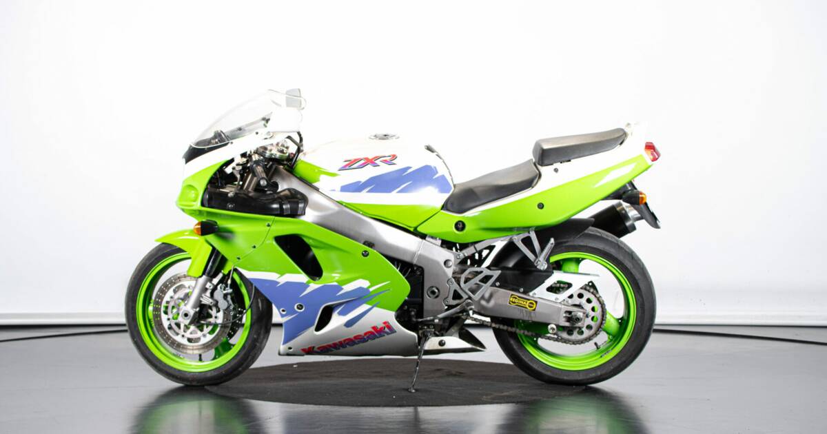 For Sale: Kawasaki ZX-R 750 (1994) offered for $19,745