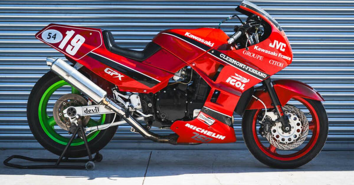 Kawasaki Classic Motorbikes for Sale | Classic Trader